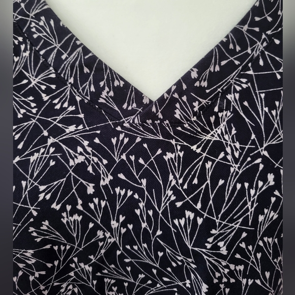 Land's End Plus Size Scrub Top - Picture 4 of 11